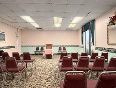 Days By Wyndham Lauderdale Airport Cruise Port Hotel 2*